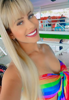 Fernanda Vasconcellos